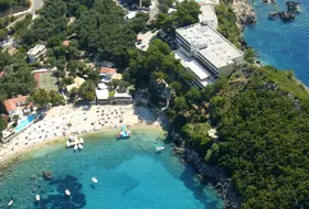 Akrotiri Beach