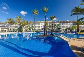 Alcudia Garden Apart