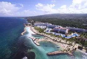 Bahia Principe Luxury Runaway Bay