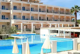 Cavomarina Beach Hotel