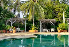 Chale Island Resort