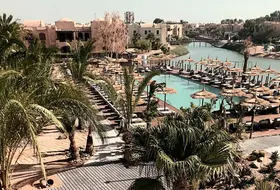 COOK'S CLUB EL GOUNA