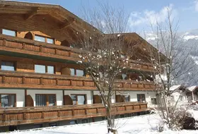 first mountain Hotel Zill