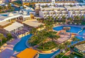 Fort Arabesque Resort, Spa & Villas