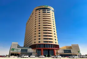 Holiday Inn & Suites Dubai Science Park