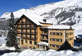 Hotel Alpina