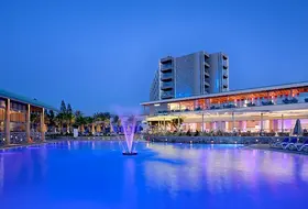 Hotel Arina Beach Resort
