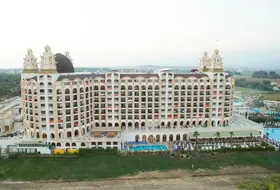 Jadore Deluxe Hotel & Spa