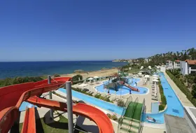 Kapetanios Aqua Resort