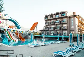 Lucida Beach Hotel