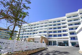 Melini Hotel  Suites