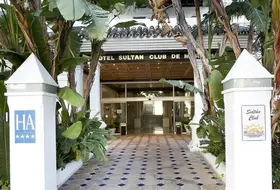 Monarque Sultan Aparthotel