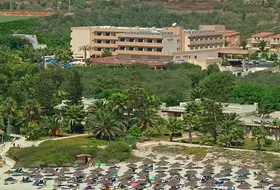 Nissiana Hotel and Bungalows