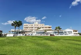 Pierre Anne Beach Hotel