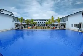 RATHNA BEACH HOTEL [Ex. COCO ROYAL BEACH RESORT]