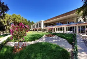 Resort Crvena Luka HOTEL