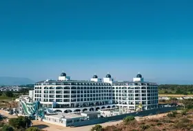 SIDE MOON PALACE HOTEL