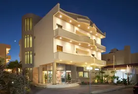 ZEUS HOTELS NEPTUNO BEACH